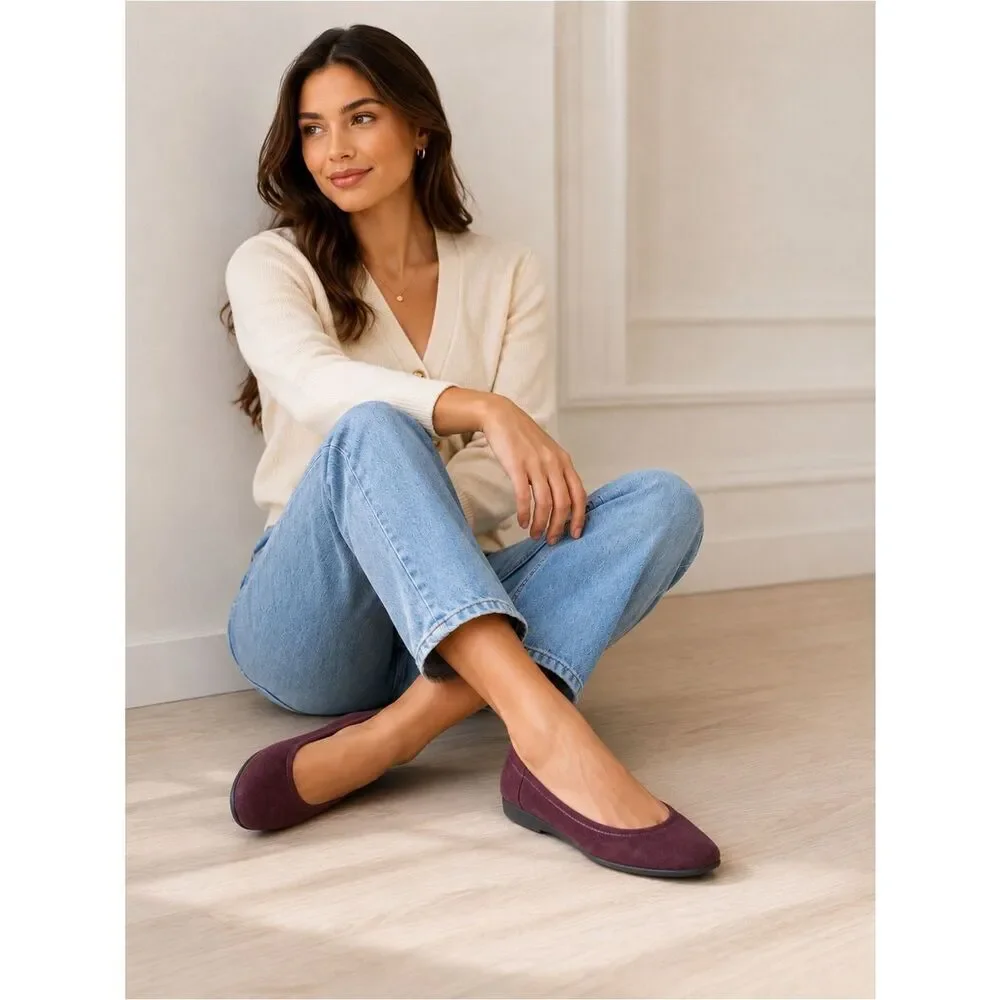 Naturalizer Purple/Maroon Suede Flats
